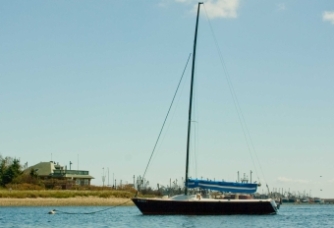 Sonar ‘Kurse’ at her mooring